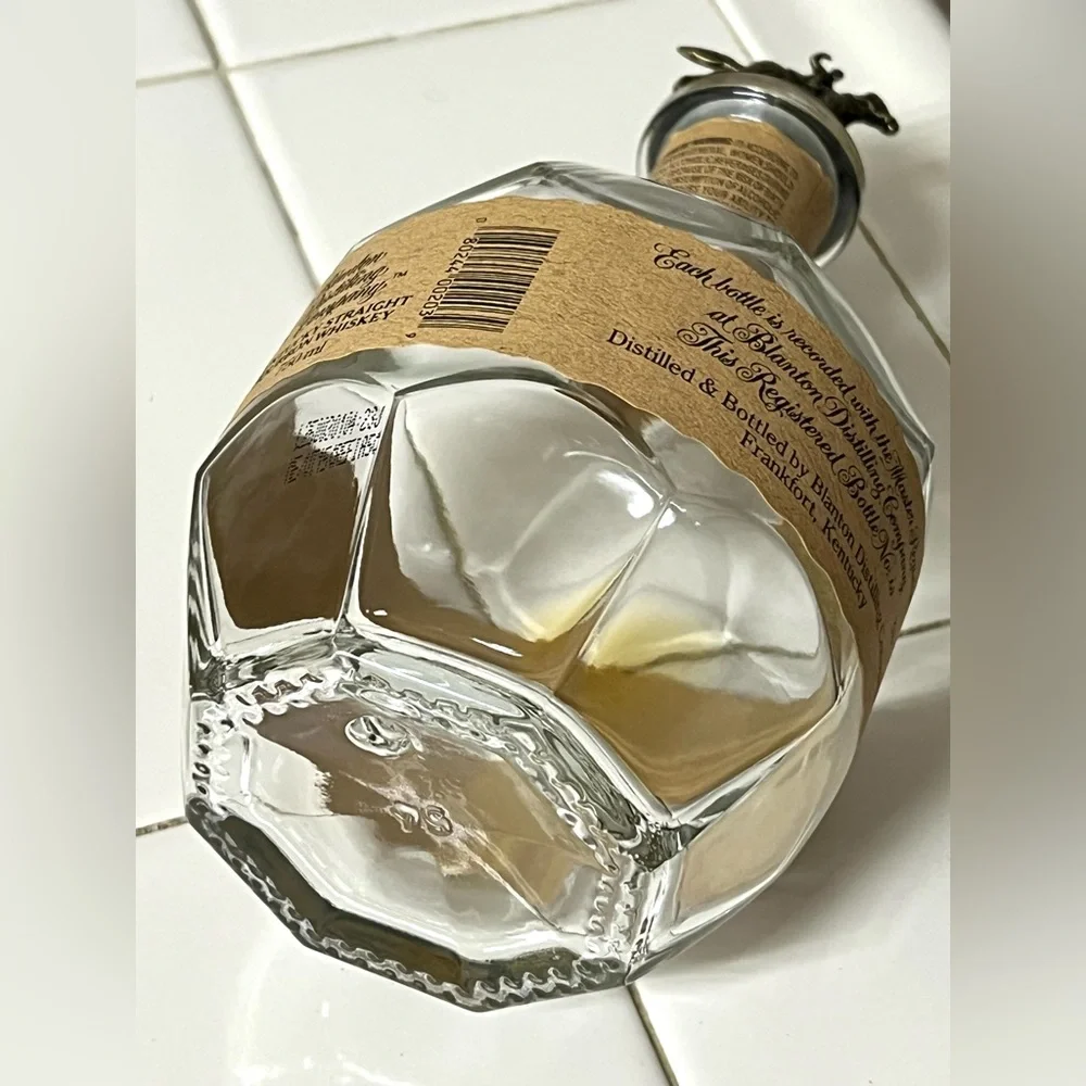Blanton's Single Barrel Bourbon Whiskey EMPTY Bottle Horse & Jockey Stopper 8.5